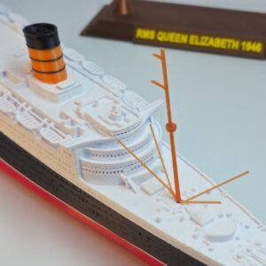 RMS Queen Elizabeth - Modelo em Escala 1:750